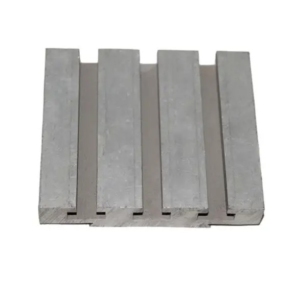 Hồ sơ nhôm trên thân xe